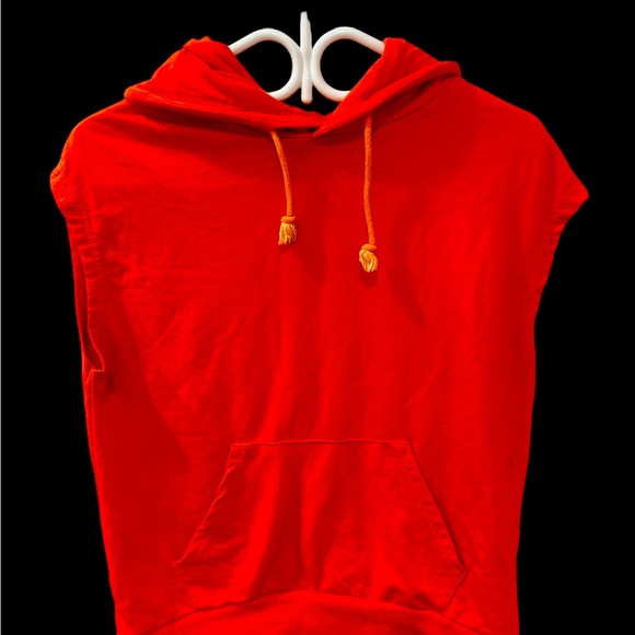 Fleece Sleeveless Hoodie with Kangaroo Pocket - Picture 3 of 3